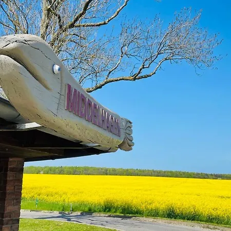 Reethaus Niedlich * Middelhagen